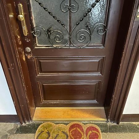 100M2 Apartment Naehe 1010 Wien Luaran gambar